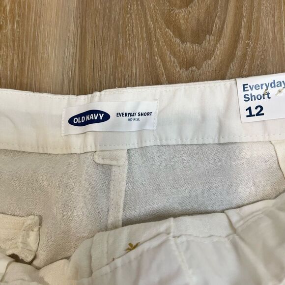 OLD NAVY Mid Rise Everyday Linen Blend Shorts Size 12 - Picture 5 of 7